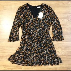 *NWT* Altar'd State Black Floral Dress - Large
